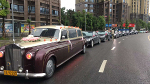 婚车车型