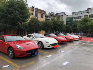 跑车